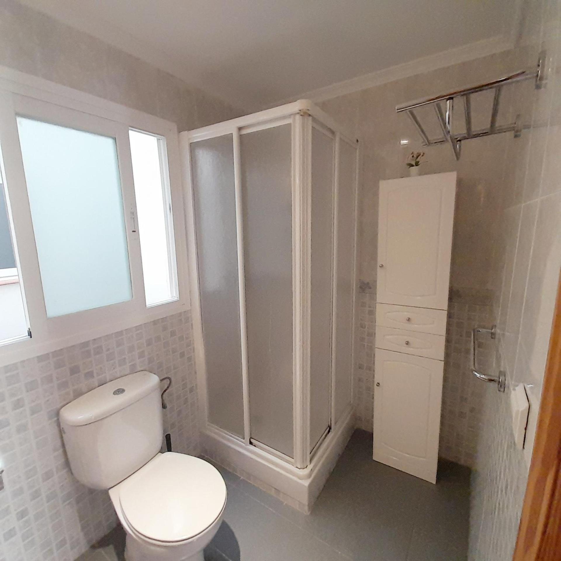 Apartamentos Vicenta Playa Carihuela ตอร์เรโมลิโนส ภายนอก รูปภาพ